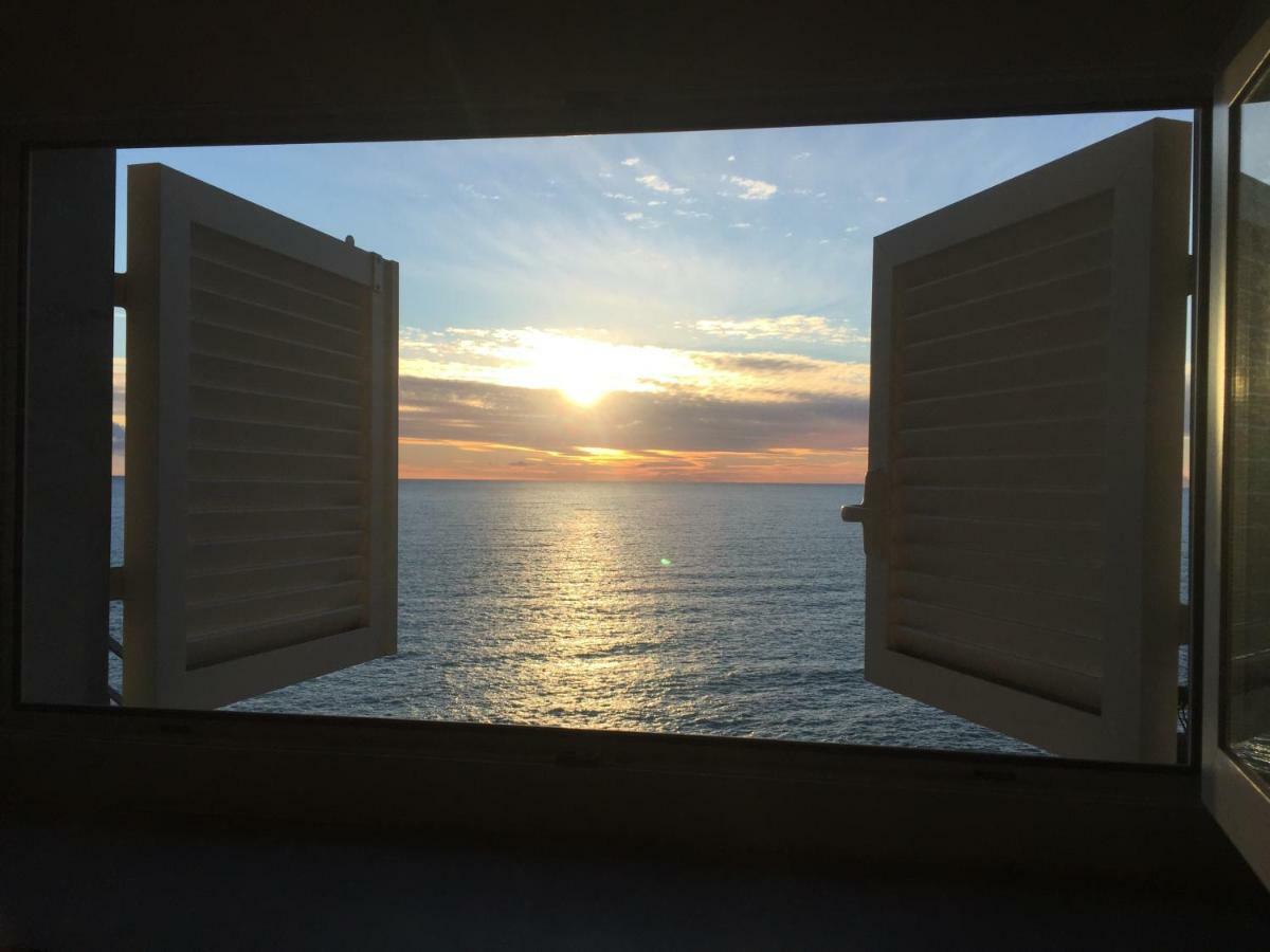 Double Room with Balcony and Sea View